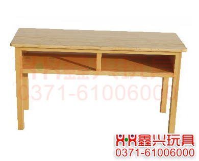 雙人木質(zhì)大班桌-幼兒園桌椅-<a href=http://ztyz188.cn/ target=_blank class=infotextkey>幼兒園玩具</a>.jpg